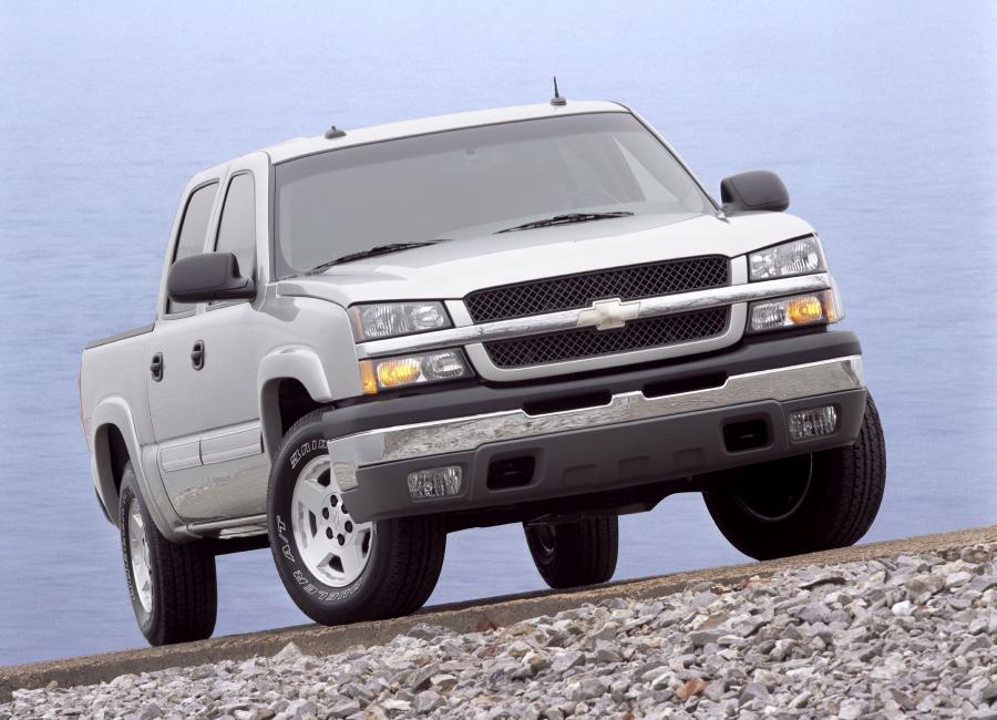  Chevrolet Silverado 2003 года  (фото 38 из 58)
